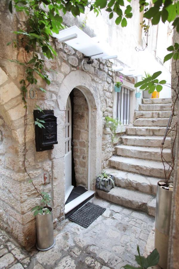 Phaedra Apartment Trogir Exterior foto